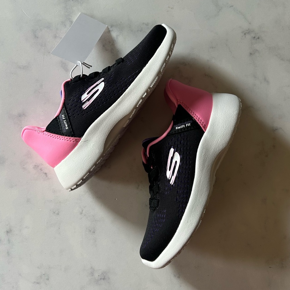 Cool Skechers Little Kid Black Pink Sneakers Sz 12 NWT